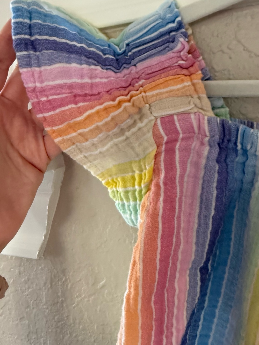 GAP cotton rainbow gauze top (XS) - Picture 3 of 6